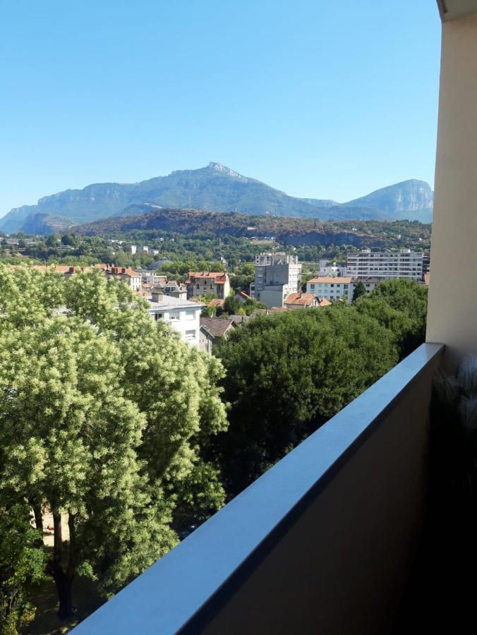 Appartement Gambetta Insolite à Chambéry Extérieur photo